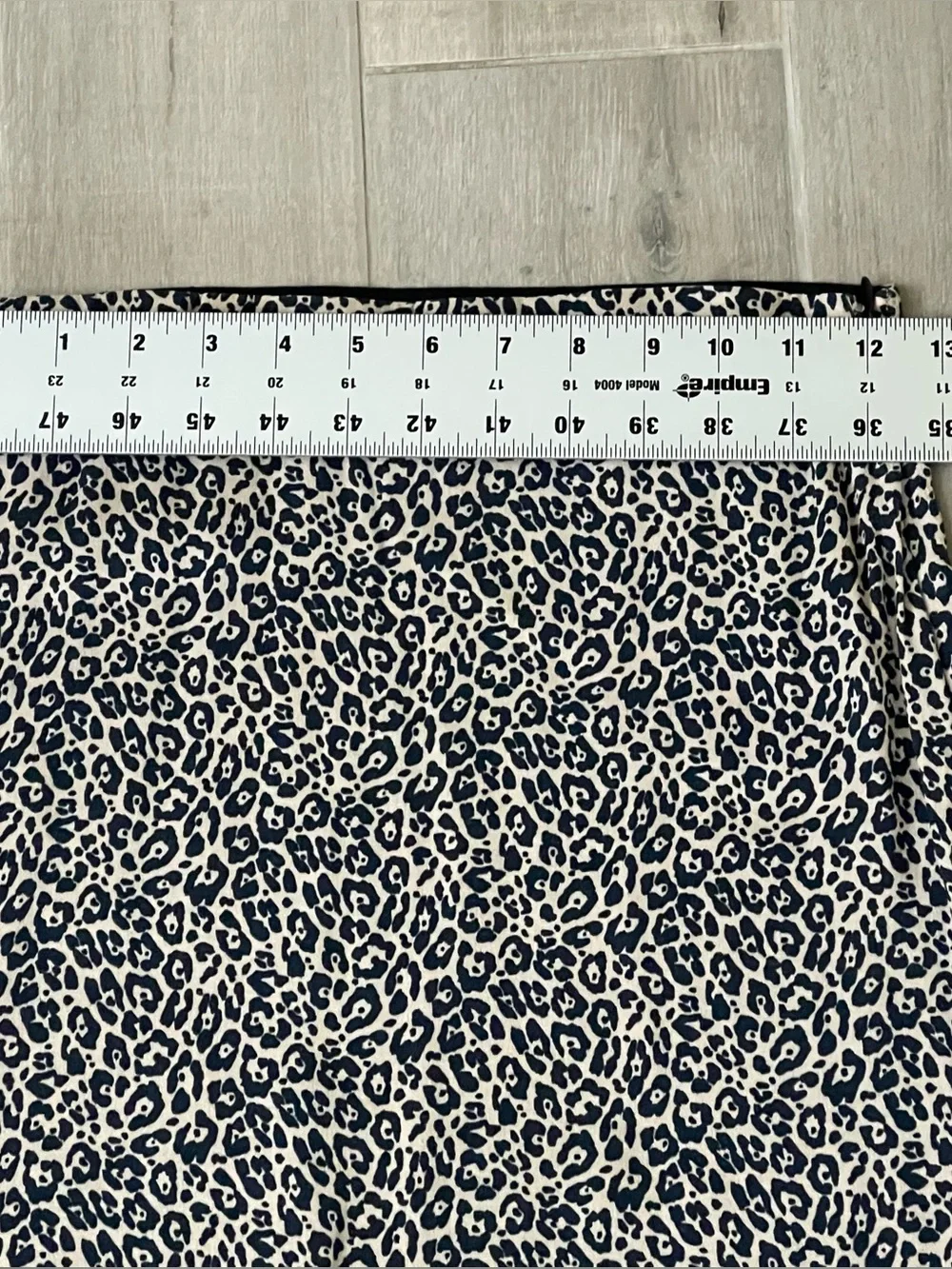 American Eagle Leopard Print Midi Skirt XS | Quiet Luxury Animal Print